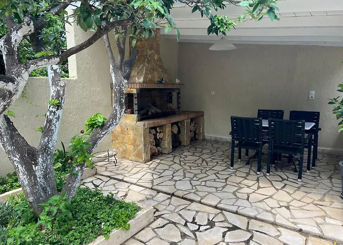 Kika * 阿尔戈斯托利翁